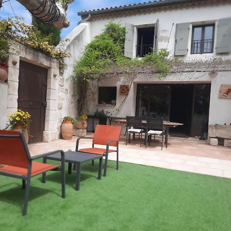 Mas" La Maison De Mon Pere " Proche Avignon A Pujaut Экстерьер фото