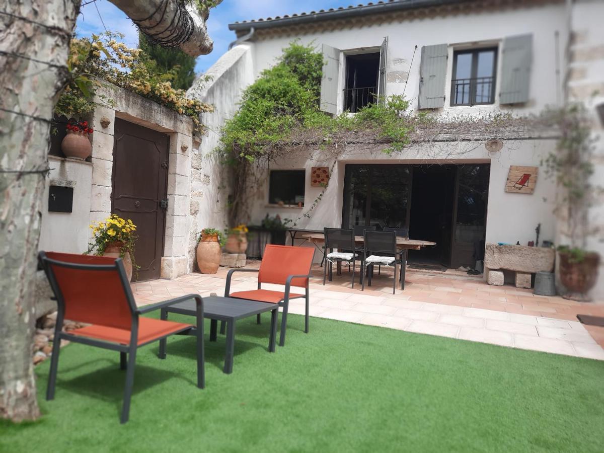 Mas" La Maison De Mon Pere " Proche Avignon A Pujaut Экстерьер фото