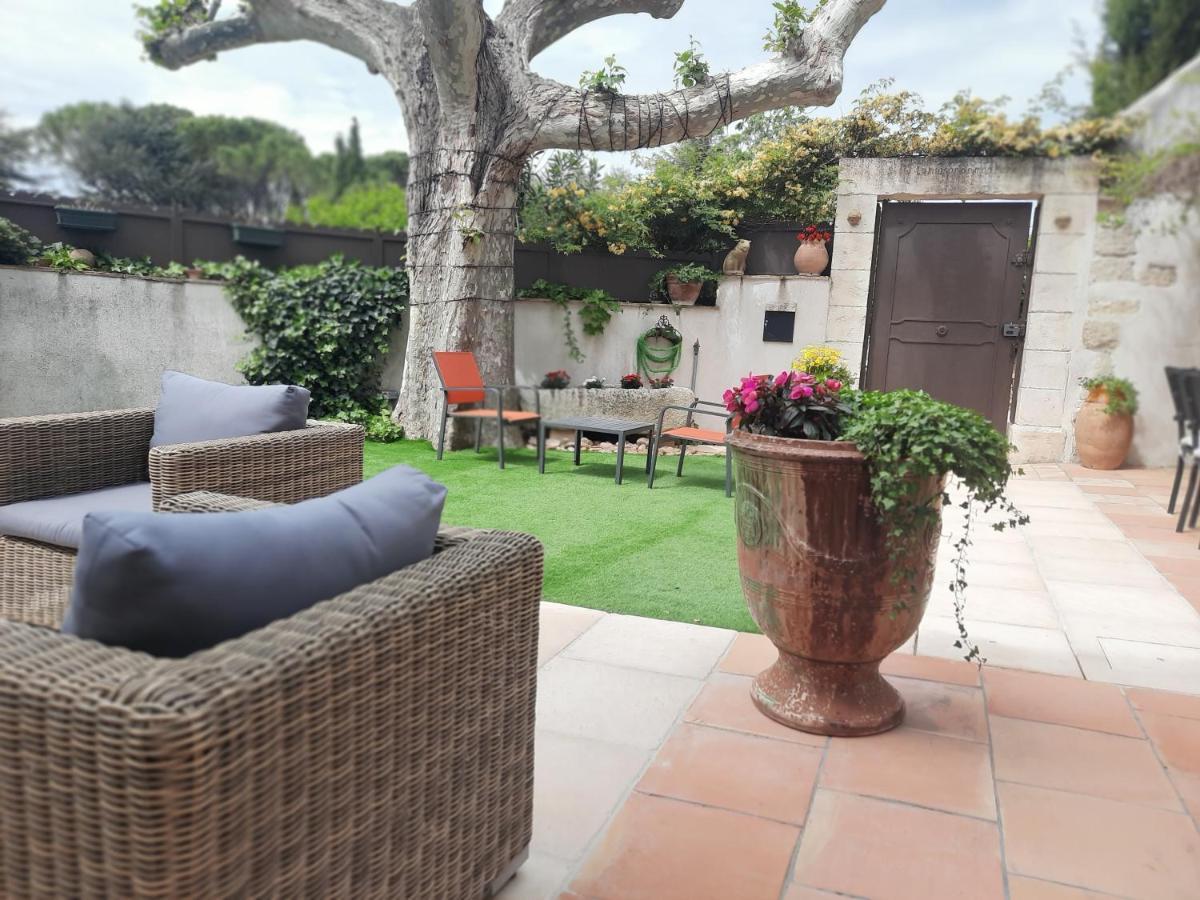 Mas" La Maison De Mon Pere " Proche Avignon A Pujaut Экстерьер фото